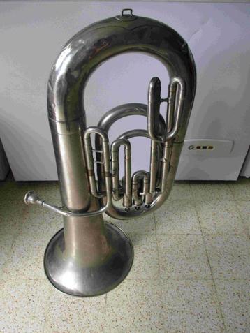 Bas Tuba C.Mahillon beschikbaar voor biedingen