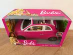Barbie pop  met Fiat 500 cabrio roze auto nieuw in doos, Kinderen en Baby's, Speelgoed | Poppen, Ophalen of Verzenden, Nieuw, Barbie