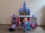 Dinsey Hasbro Frozen kasteel met poppen, Overige typen, Ophalen of Verzenden, Zo goed als nieuw