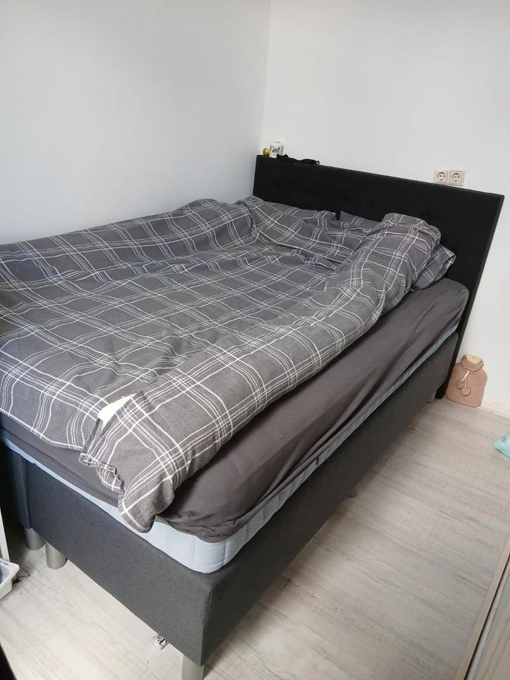 Tweepersoonsbed - Weinig gebruikt!, Huis en Inrichting, Slaapkamer | Bedden, Zo goed als nieuw, Tweepersoons, 160 cm, 200 cm, Stof