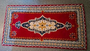 Wollen kleed (90 x 172 cm) beschikbaar voor biedingen