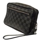 Louis Vuitton Kasai Damier Clutch Graphite 2017, Louis Vuitton, Gebruikt, Support@louisvuitton.com, 2 Rue du Pont Neuf
75001 Paris
France