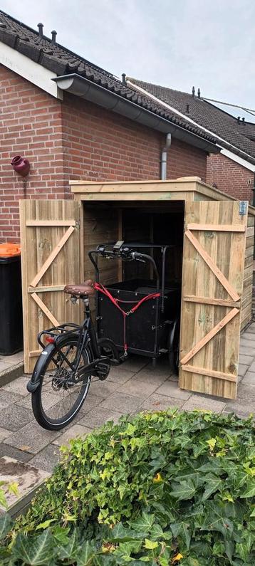 Berging schuur voor motor/scooter/fiets/elektrische fiets  beschikbaar voor biedingen