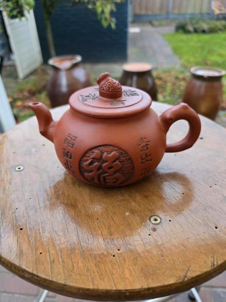 Yixing Theepotje - Chinees Aardewerk, Antiek en Kunst, Antiek | Keramiek en Aardewerk, Ophalen of Verzenden