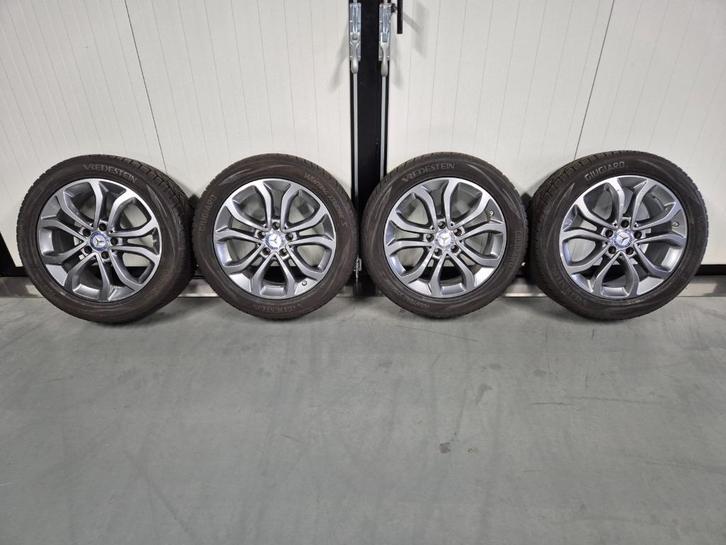 Vredestein winterbanden 7.5 mm C Klasse W205 incl TPMS, Auto-onderdelen, Banden en Velgen, Banden en Velgen, Winterbanden, 17 inch
