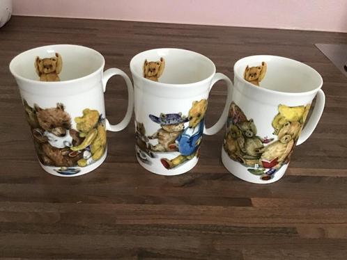Roy Kirkham teddybeer mokken, Verzamelen, Porselein, Kristal en Bestek, Zo goed als nieuw, Kop en/of schotel, Porselein, Ophalen of Verzenden