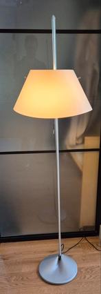 staande lamp met Metalarte kap, Huis en Inrichting, Lampen | Vloerlampen, Gebruikt, Ophalen of Verzenden, Metaal, Modern