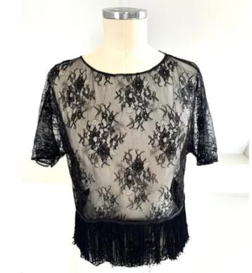 Beeldige kanten top blouse van MAJE mt 36 CHCS beschikbaar voor biedingen