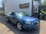 Audi A4 Avant 1.6 LET OP MOTOR ROOKT SOMS, Auto's, Audi, 4 cilinders, Startonderbreker, Blauw, A4