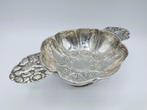 Zilveren brandewijnkom, Bolsward / Sneek, ca. 1740, Antiek en Kunst, Antiek | Goud en Zilver, Verzenden, Zilver