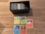 Box vol met Pokémon kaarten te koop, Ophalen of Verzenden, Zo goed als nieuw, Meerdere kaarten