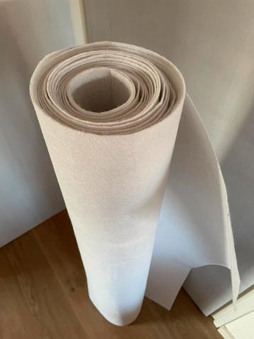Trouwdecoratie: Witte loper 7,5m x 2,1m goede staat beschikbaar voor biedingen