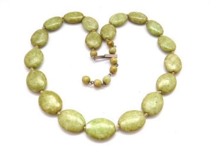 1960 handgeknoopte Schotse marmer groen glaskraal ketting, Sieraden, Tassen en Uiterlijk, Antieke sieraden, Ketting, Overige materialen
