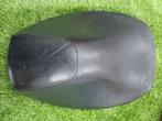 Zadel Aerox zit buddy monoseat bijrijder zit rubber, Ophalen of Verzenden, Gebruikt, Zadel, Yamaha