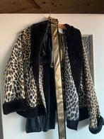 Carnavals tijgerprint setje, Ophalen of Verzenden, Zo goed als nieuw, Maat 36 (S), Carnaval