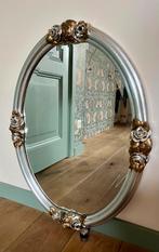 Ovale barokspiegel met zilverkleurige lijst/gouden bloemen, Ophalen, Rechthoekig