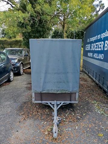 Huif aanhanger  beschikbaar voor biedingen
