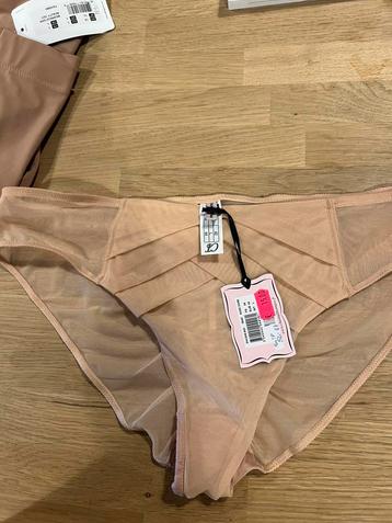 Chantal Thomass slip maat 42 NIEUW!! Nu €7,50 beschikbaar voor biedingen