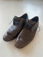 Herenschoenen - Bugatti, Ophalen of Verzenden, Gedragen, Bruin, Veterschoenen