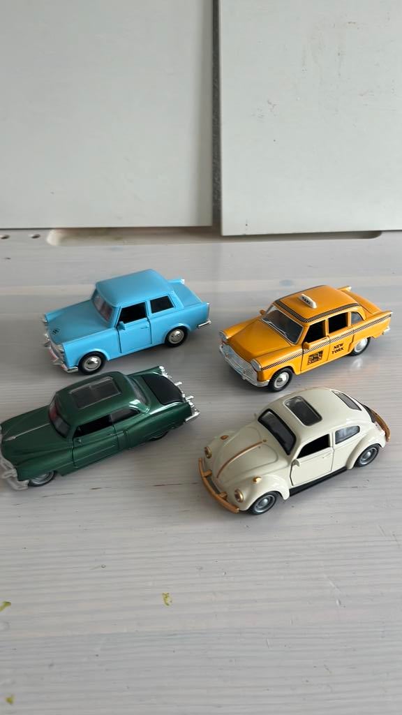 4 leuke modellen, Ophalen of Verzenden, Nieuw, Auto