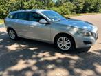 Volvo V60 diesel automaat 2013 nieuw roetfilter!, Auto's, Volvo, 4 cilinders, Origineel Nederlands, Diesel, Particulier