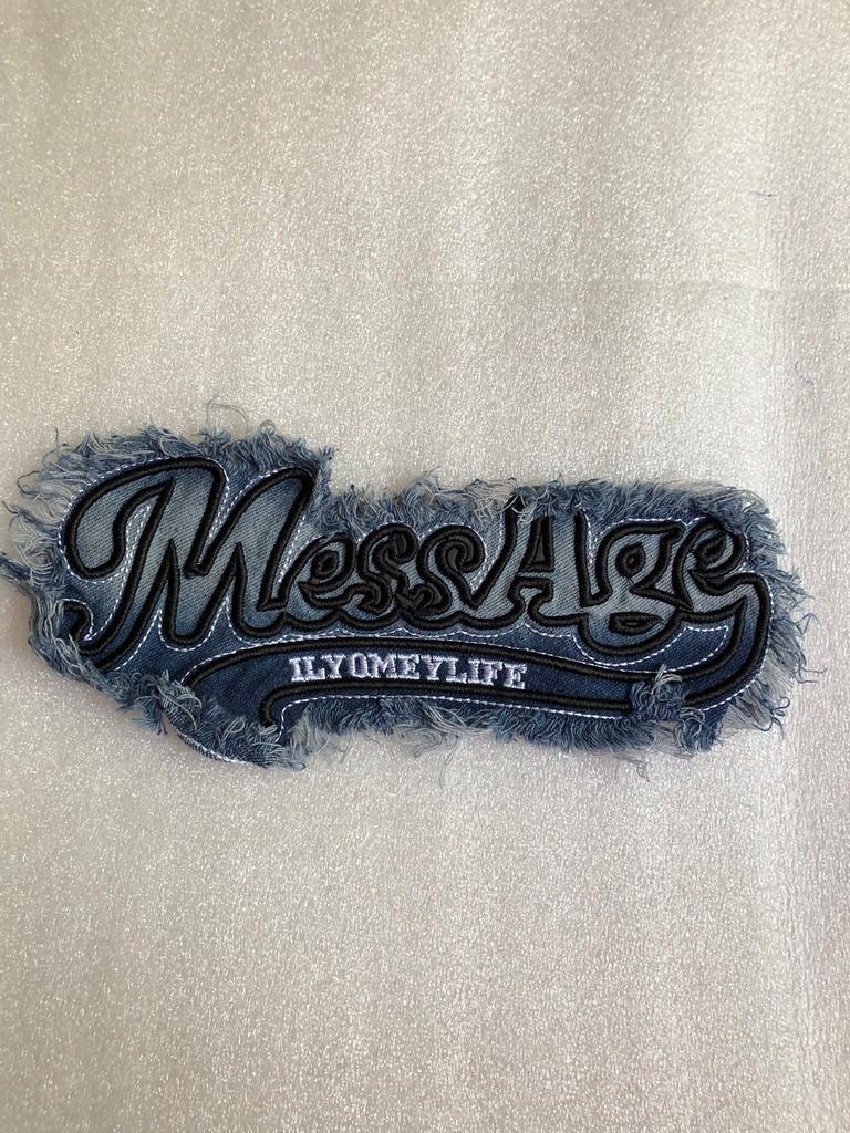 Geborduurde Applicatie op spijker - blauw, Ophalen of Verzenden, Zo goed als nieuw, Applicatie