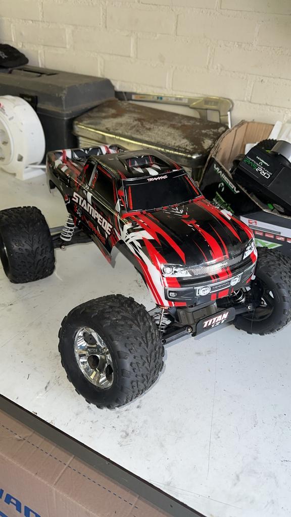 Traxxas stampede te koop of ruilen, Hobby en Vrije tijd, Modelbouw | Radiografisch | Auto's, Zo goed als nieuw, Auto offroad, Ophalen