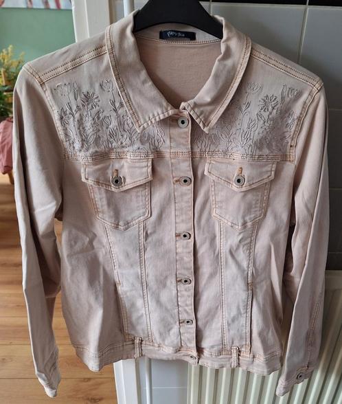 Paprika zandkleurig jasje maat 5 = 52, Kleding | Dames, Jassen | Zomer, Zo goed als nieuw, Maat 46/48 (XL) of groter, Overige kleuren