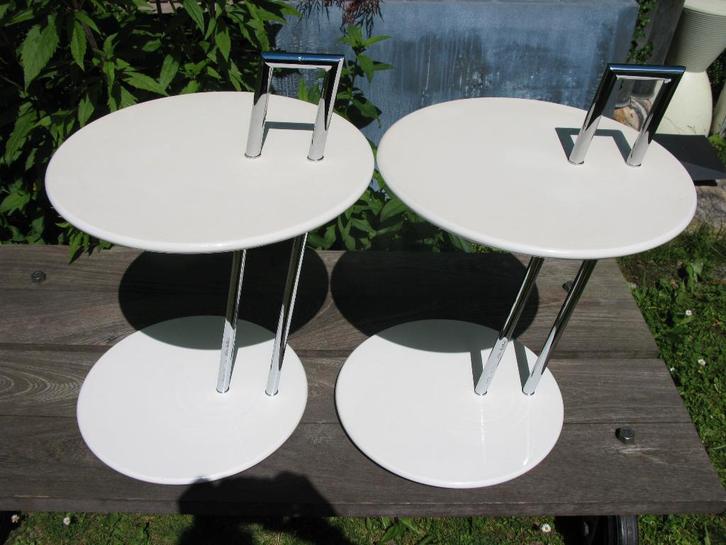EILEEN GRAY CLASSICON OCCASIONAL TABLE 2X WIT, Antiek en Kunst, Kunst | Designobjecten, Ophalen