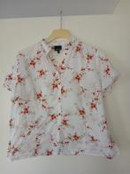 Een leuke witte blouse met rode bloemetjes, maat 48., Ophalen, Wit, Maat 46/48 (XL) of groter, Nadia Narda
