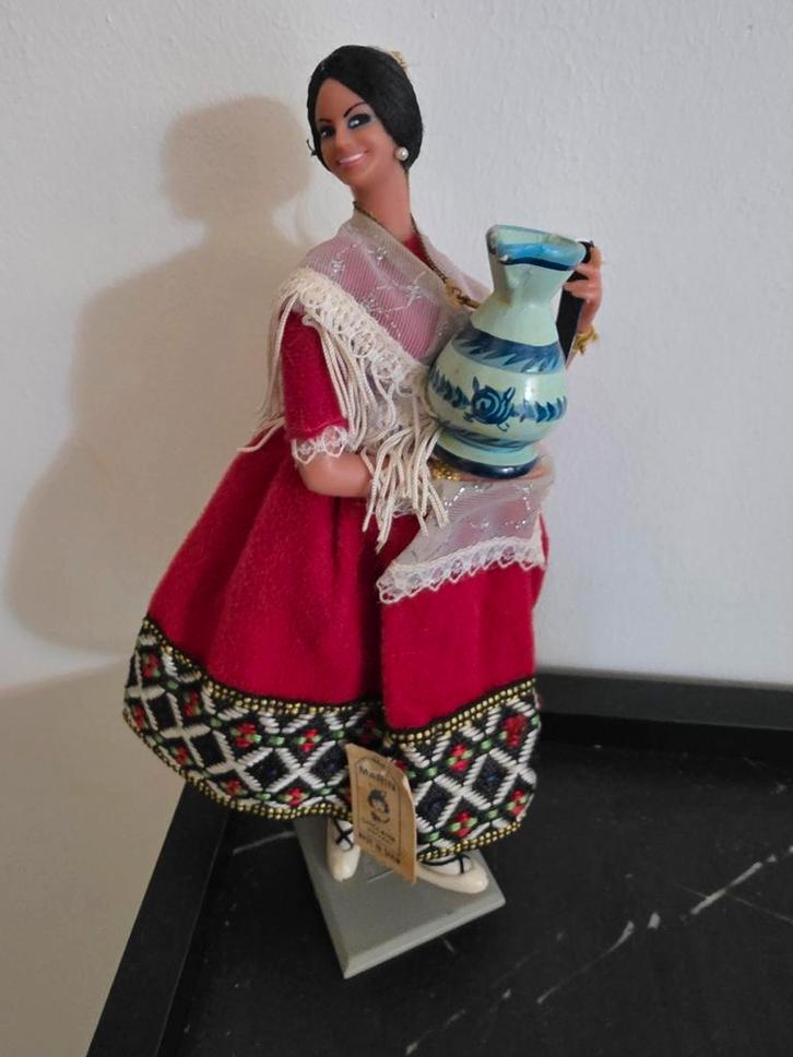 Vintage nationale pop – Argentijnse vrouw, ca. jaren 60, Verzamelen, Beelden en Beeldjes, Zo goed als nieuw, Ophalen of Verzenden