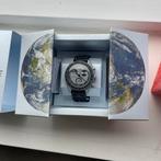 Omega x swatch mission to the earthfase, Kunststof, Polshorloge, Overige materialen, Nieuw