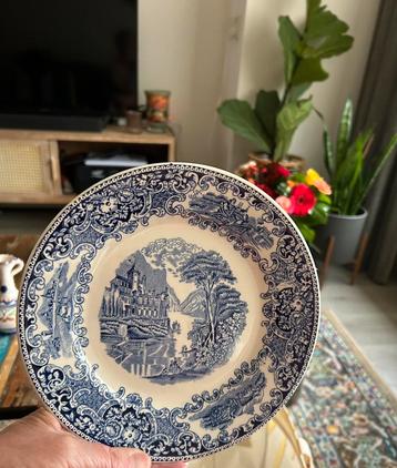 Royal Sphinx bord antiek/vintage beschikbaar voor biedingen