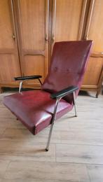 Prachtige rode lederen stoel / zetel 1 zits, Huis en Inrichting, Stoelen, Ophalen, Vintage, retro, Gebruikt, Metaal