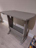 tafeltje of sidetable met lectuurbak brocante, Ophalen