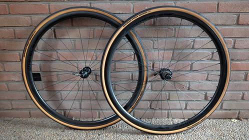 BikeWheels carbon clincher wielset velgremmen., Fietsen en Brommers, Fietsonderdelen, Zo goed als nieuw, Racefiets, Wiel, Ophalen of Verzenden