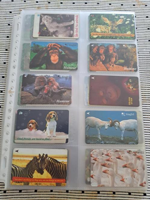 TELEFOONKAARTEN BLADEN  met 130 kaarten van DIEREN, Verzamelen, Telefoonkaarten, Buitenland, Verzenden