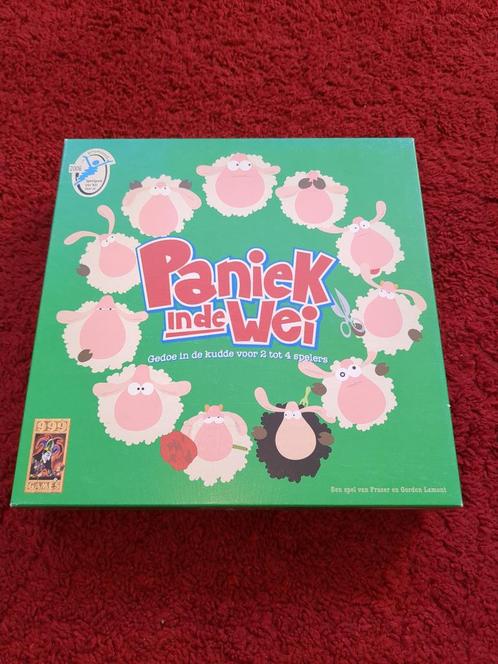 paniek in de wei, Hobby en Vrije tijd, Gezelschapsspellen | Bordspellen, Zo goed als nieuw, Een of twee spelers, Drie of vier spelers