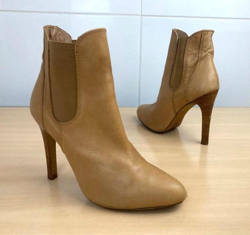 Uterque leer donkerbeige hoge hakken enkellaarsjes maat 40, Kleding | Dames, Schoenen, Gedragen, Lage of Enkellaarzen, Bruin, Ophalen of Verzenden