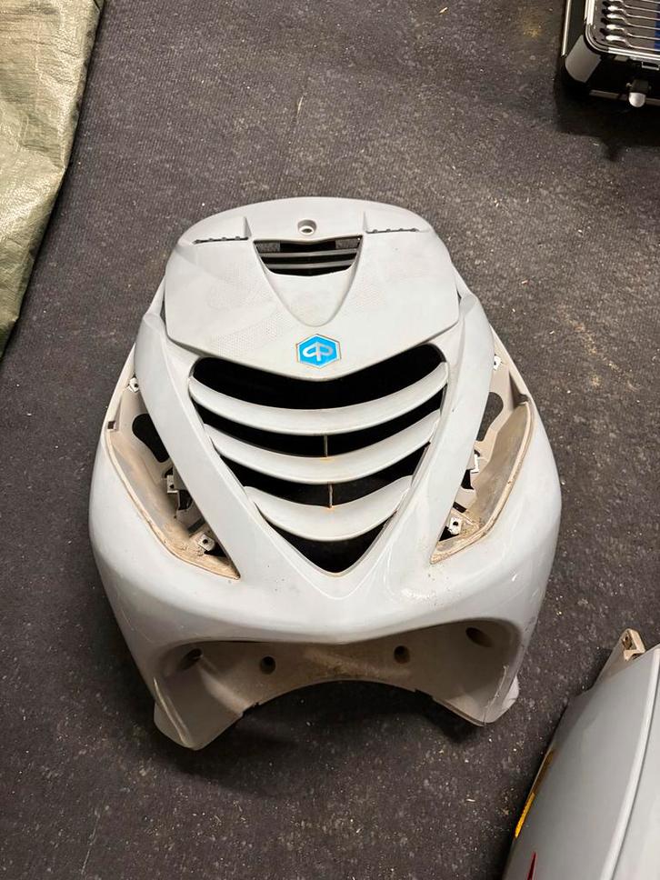 Piaggio Zip SP Kappen Set Nardo Grey, Fietsen en Brommers, Brommeronderdelen | Scooters, Gebruikt, Piaggio, Kap, Ophalen