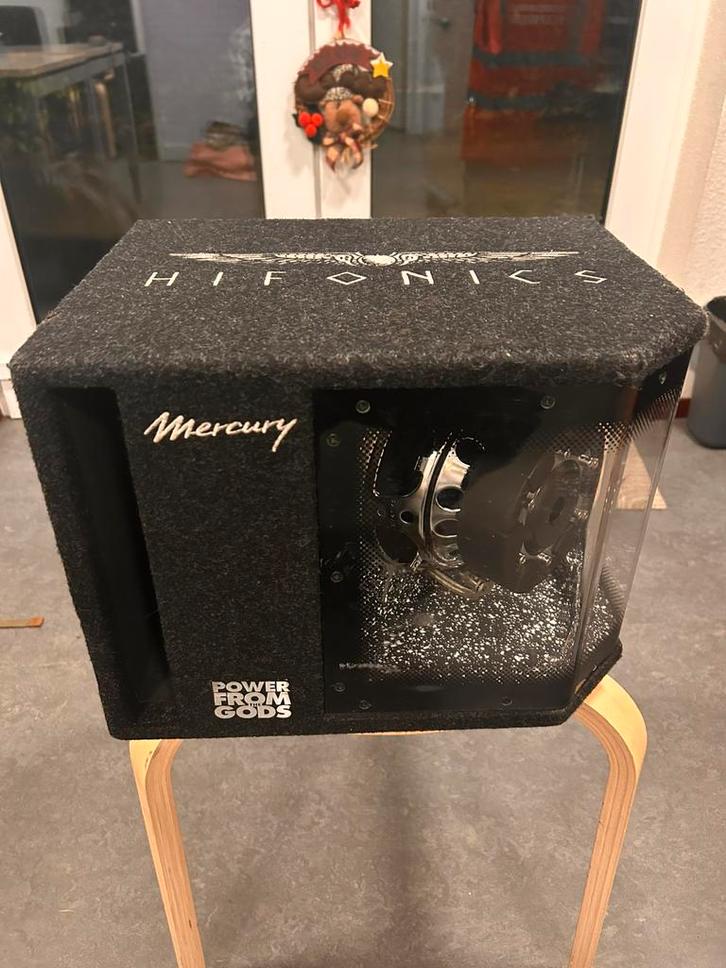 Subwoofer, Auto diversen, Autospeakers, Zo goed als nieuw, Ophalen of Verzenden