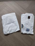 Taekwondo pak. Maat staat op 3e foto, Sport en Fitness, Vechtsporten en Zelfverdediging, Maat XS of kleiner, Ophalen of Verzenden