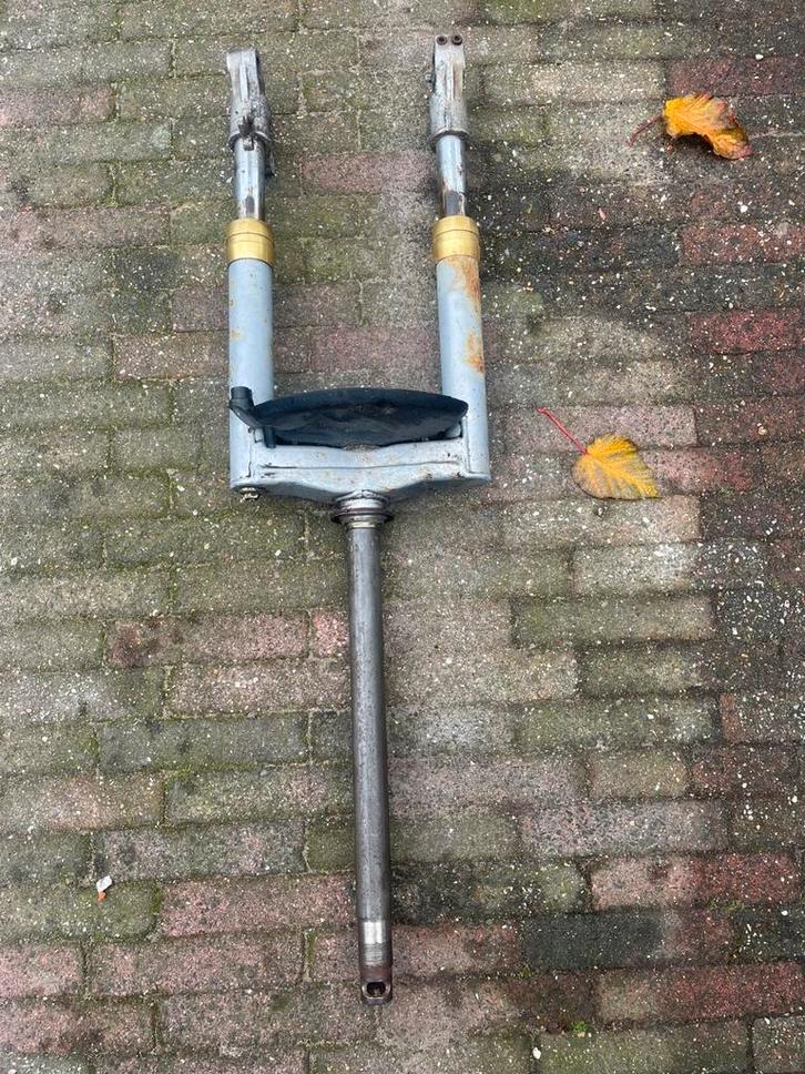 Gilera runner gouden ringen voorvork, Motoren, Tuning en Styling, Ophalen