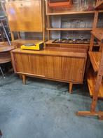 Vintage sideboard met schuifdeuren jaren 60 70, Huis en Inrichting, Kasten | Dressoirs, Ophalen, ,, ,, ,