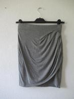 FOREVER 21 grijze rok, Kleding | Dames, Rokken, Maat 38/40 (M), Ophalen of Verzenden, Zo goed als nieuw, Grijs