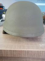 Mooie Kevlar helm in NATO groen maat M legerhelm, Ophalen of Verzenden, Landmacht, Nederland, Helm of Baret