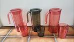 3 plastic sap/schenkkannen van 1,4 liter., Ophalen of Verzenden, Glas, Overige stijlen, Glas of Glazen