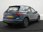 Volkswagen Tiguan 1.4 TSI Life 245pk Plug In Hybrid PHEV | P, Auto's, Automaat, 1716 kg, Stof, Zwart