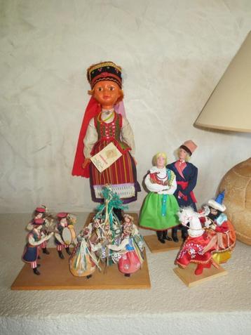 Poolse folklore, poppen, 4 stuks samen