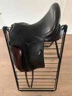 Prachtig Euroriding Titan II-zadel 17 inch in topconditie., Dieren en Toebehoren, Paarden en Pony's | Zadels, Ophalen of Verzenden